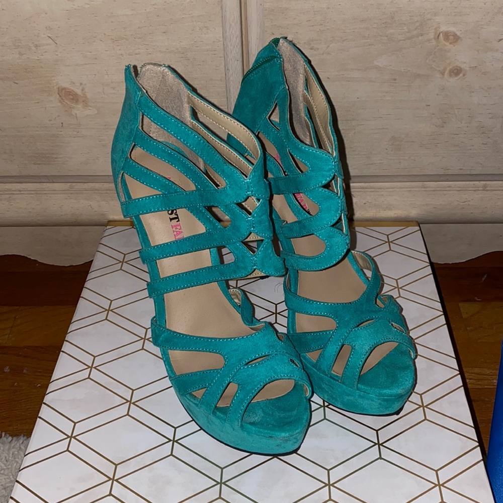JUSTFAB Platform Heels